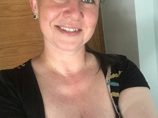 I'm A Sex Cam Cute Lady, People Call Me LucyFantasy