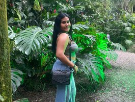 Violeta-seans live cam model at BongaCams
