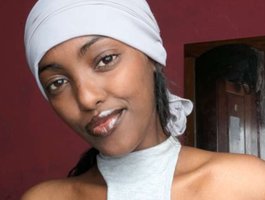 Live Chat with Luna-4 on BongaCams