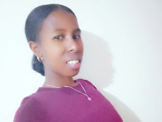 I Am A Brunette And A Camwhoring Easy Chick Is What I Am! I Come From Antalaha