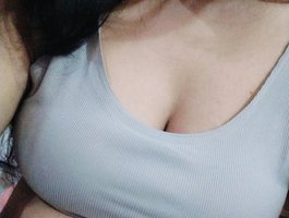 Watch Tasha22 live on cam on BongaCams