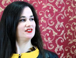 Watch AmanelWhite live on cam on BongaCams