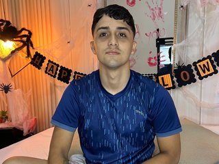 Santafe De Bogotá Is Where I Come From, My BongaCams Model Name Is Andreew-hall! I Am A Brunette
