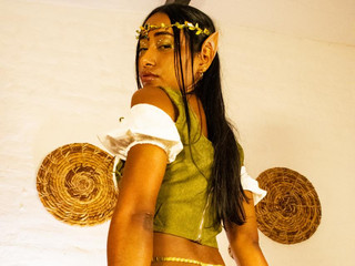 Naughty Elf 💚🌿🔥