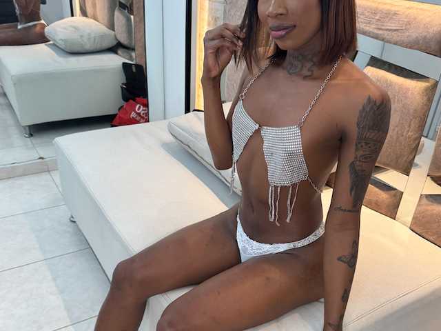 SheinnyBrown