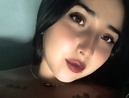 Watch Cloe2520 live on cam on BongaCams