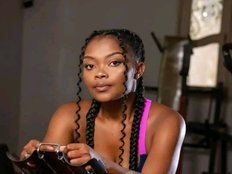 الصورة الرمزية لـNadia007