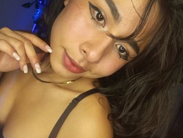 Watch Witchbunny live on cam on BongaCams