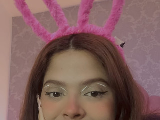 Soft smiles, sexy energy