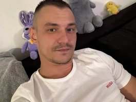 Watch  Crinu1 live on BongaCams