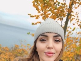 Watch luluana22 live on cam on BongaCams