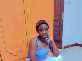 19 Is My Age, My BongaCams Name Is Smiling-Machine