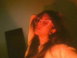 Velvet-Nova webcam model