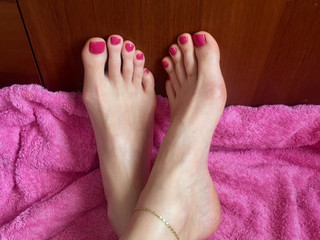 My foot in stockings and without