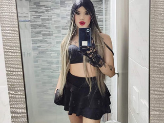 Blonde loaded and on fire