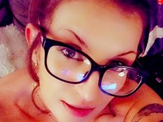 MaeLovelyOnes avatar