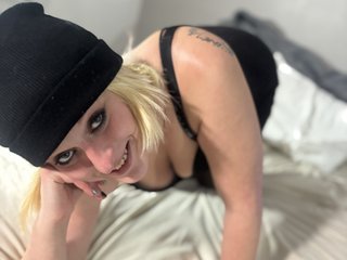 BOOBOOKITTYFUXX Avatar