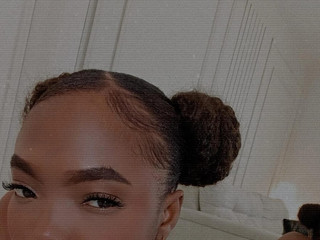 BRUNETTE WITH BIG ASS