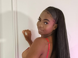 RED IS MY FAVORITE COLOR ❤️