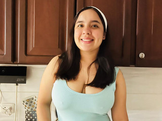 Preparing dinner 4u, so you can eat me for dessert