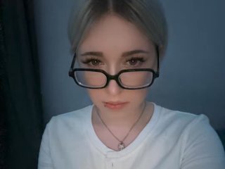 I Am A Blonde And 18 Is My Age And I'm A Webcam Pretty Gal