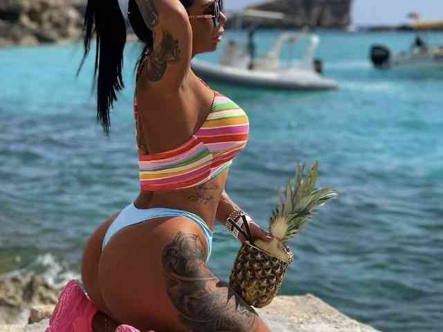 AnissaDesire