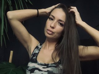 Live трансляция LolaaaSky - Runet.cam