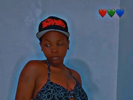 Tastysasha live cam model at BongaCams