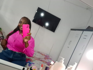 Feeling Cute Tonight