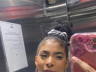 Sweet like honey, wild like fire