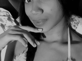 BrizzaH033 webcam model