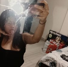 LizVega-