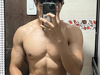 Naughty Mirror Selfies