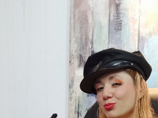 Under arrest 👮‍♀️🚨