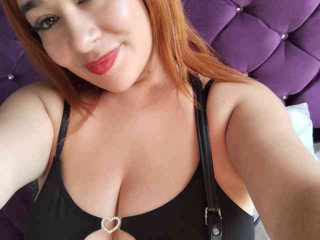 MOM-CAMILA1