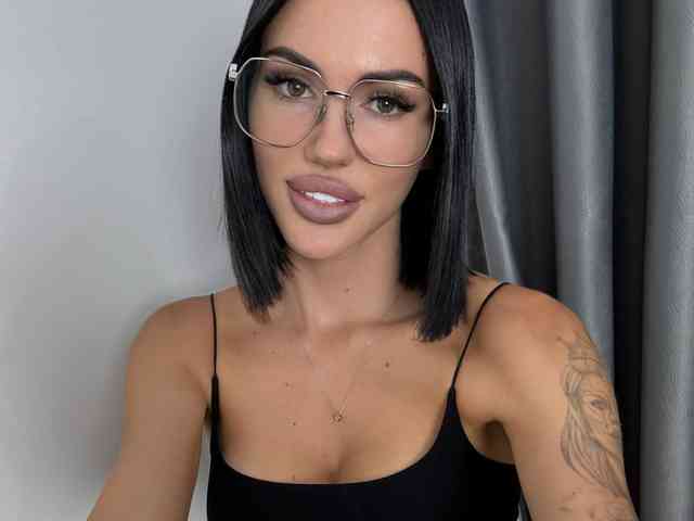 Yana_Mellony