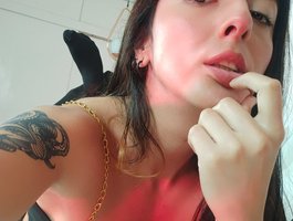 nicolwhite live cam model at BongaCams