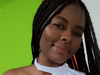 Wrapped in desire 🔥🖤