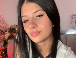 ZafiraNavarro webcam model