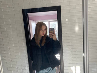 Ballerina in sneakers