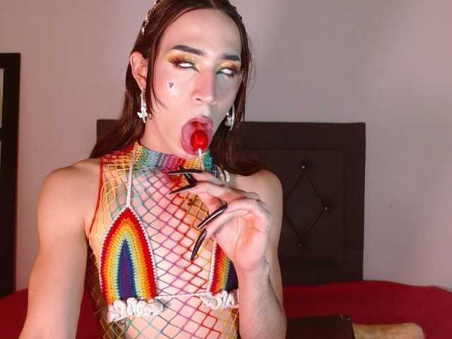 pamelaat2200