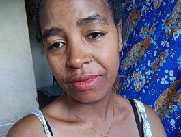 Watch vololoniaina live on cam on BongaCams