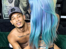 HilaryandStraight webcam