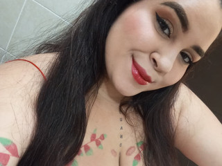 i think red it's my color