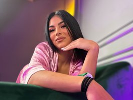 Watch SophieVenus live on cam on BongaCams