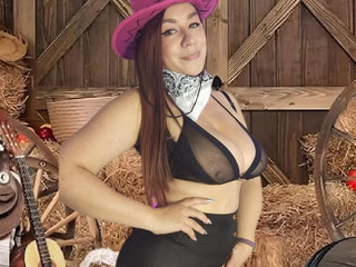 Can I be your cowgirl?🤠