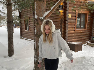 Warm winter with me :3  0