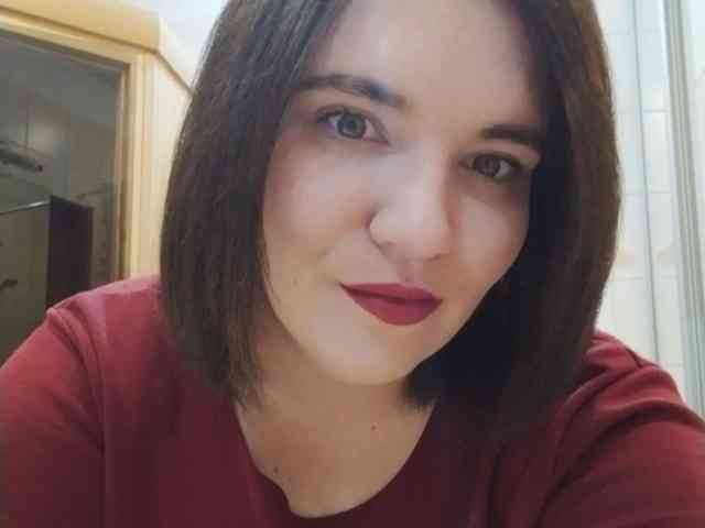 Alexandra-Ray