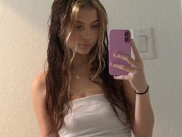 Watch  kykybaby4444 live on BongaCams