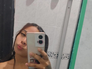 Take a shower together🔥